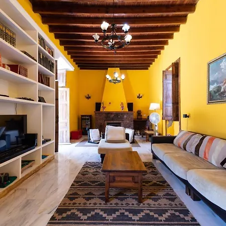 La Atlantida Villa *